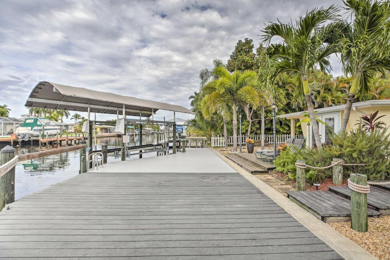 Waterfront Matlacha Home With Covered Boat Slip Dış mekan fotoğraf